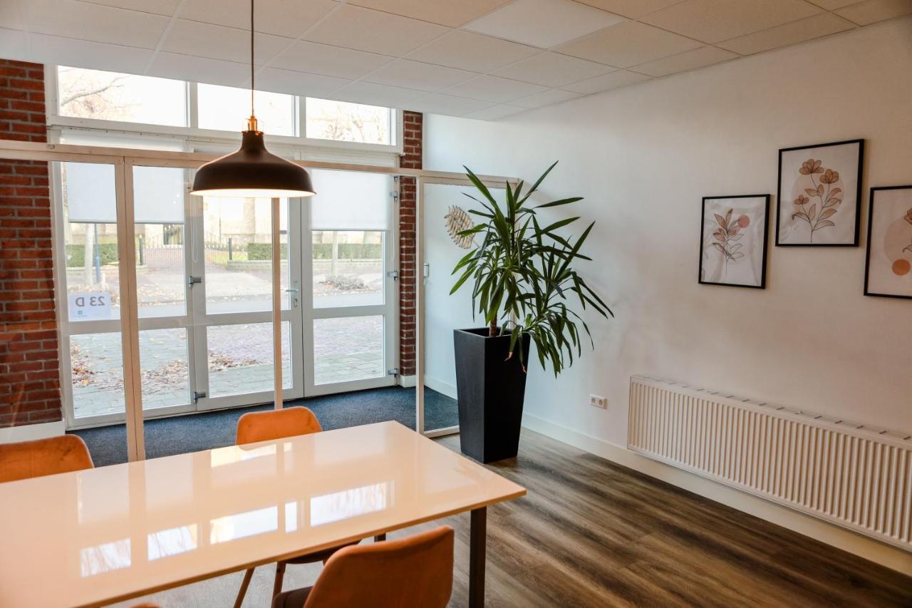 Ruim Appartement In Centrum Yerseke Esterno foto