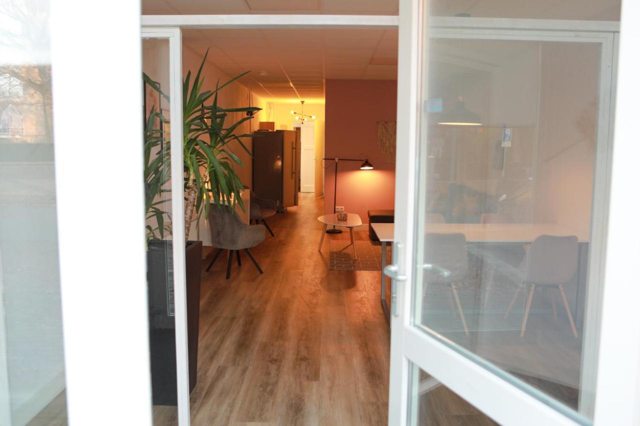 Ruim Appartement In Centrum Yerseke Esterno foto